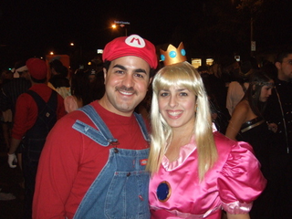 Illustration for article titled Nintendo Love Invades West Hollywood Costume Carnaval